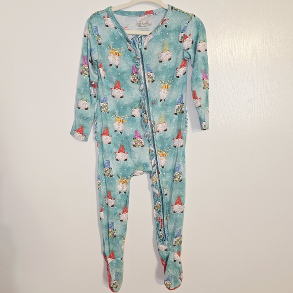 Bundle, Posh Peanut 18-24mo Girls Bamboo Pajamas - Picture 2 of 14